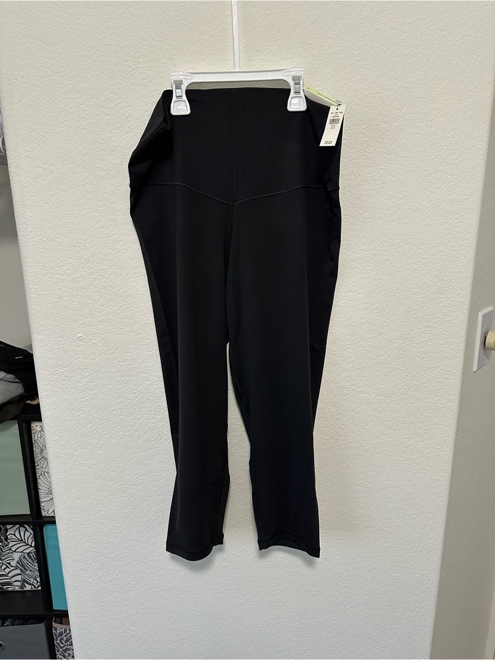 BNWT Offline by Aerie Leggings!